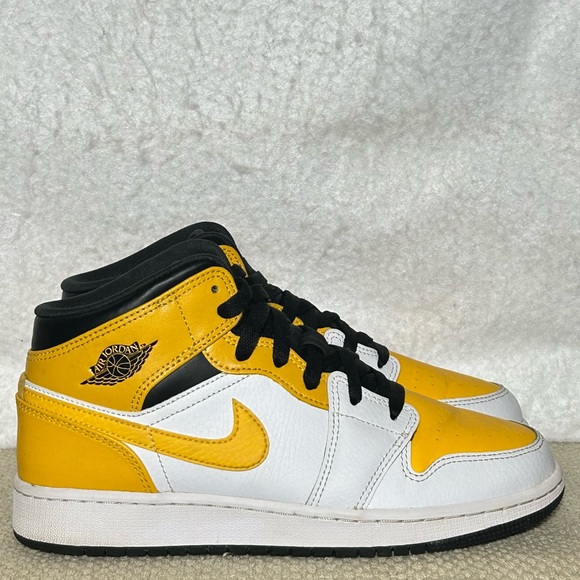Jordan Other - Jordan Air 1 Mid University Gold Youth/Big Kids Athletic Sneakers Shoes SZ 6Y